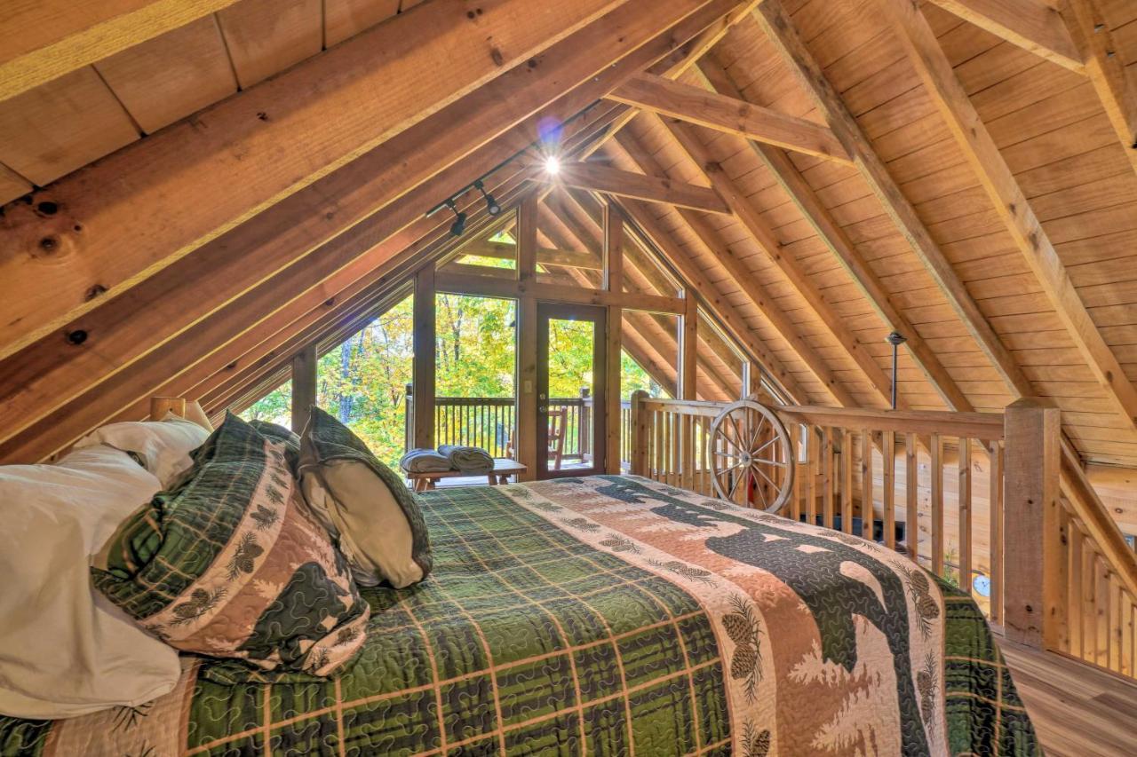 Sevierville Sanctuary Hot Tub, Pool Table And Deck! Екстериор снимка