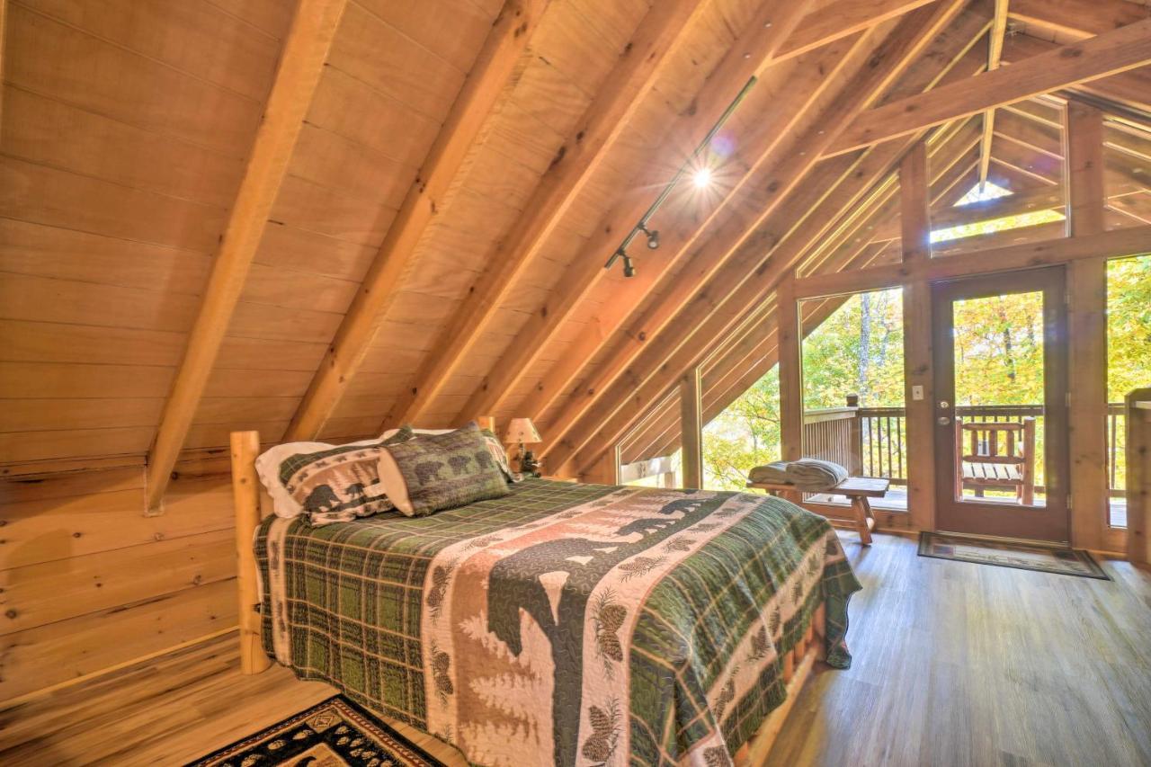 Sevierville Sanctuary Hot Tub, Pool Table And Deck! Екстериор снимка