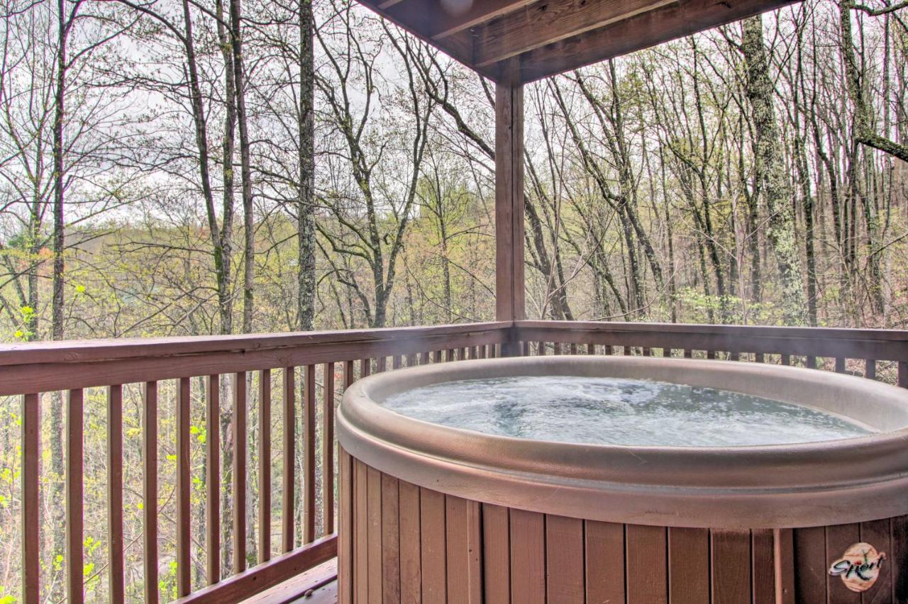 Sevierville Sanctuary Hot Tub, Pool Table And Deck! Екстериор снимка