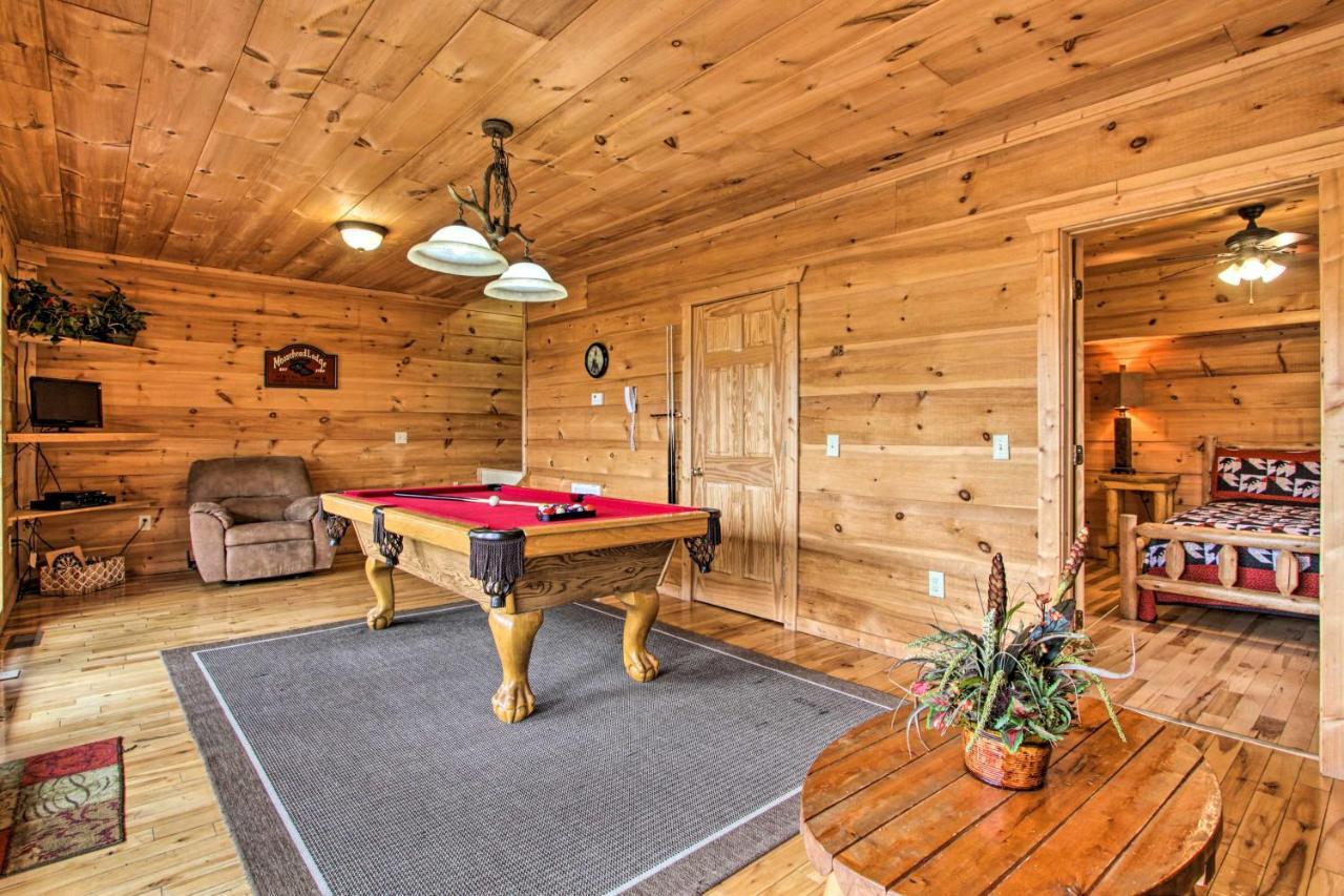 Sevierville Sanctuary Hot Tub, Pool Table And Deck! Екстериор снимка
